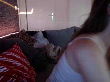 cherryxxfun  09-07-2021 tease Female
